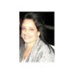 Meet your Posher, Lizzette